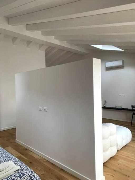 Waterfront Balcony I Grani 4 Resort Style Suite Livorno Buitenkant foto